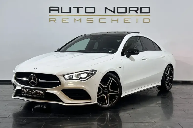 Mercedes-Benz CLA 200 din 2020 cu 59.000 km - oferta MER120264 - foto 1
