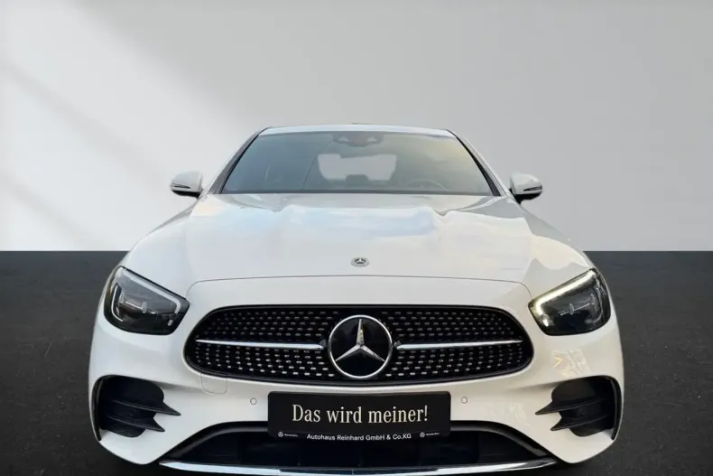 Mercedes-Benz E 300 din 2021 cu 68.300 km - oferta MER120273 - foto 2