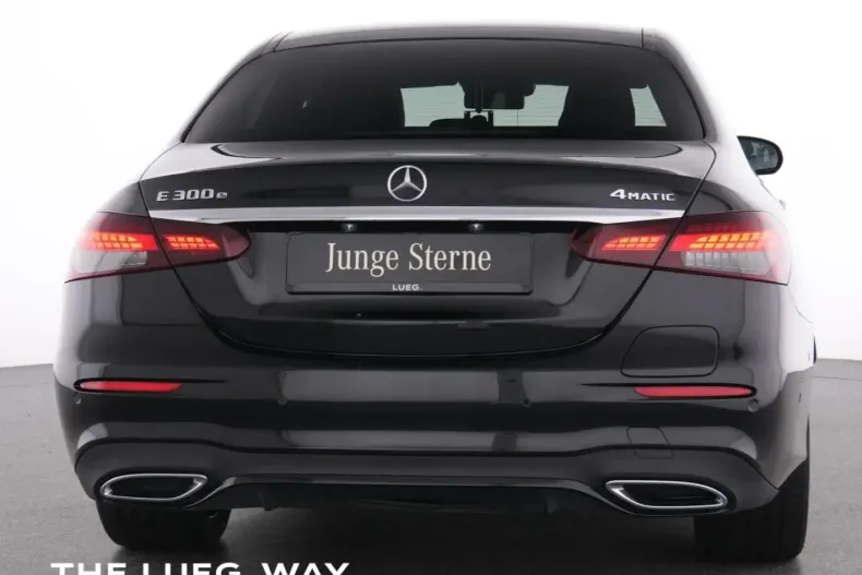 Mercedes-Benz E 300 din 2022 cu 29.507 km - oferta MER120275 - foto 16