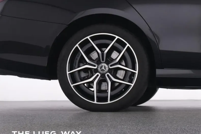 Mercedes-Benz E 300 din 2022 cu 29.507 km - oferta MER120275 - foto 23