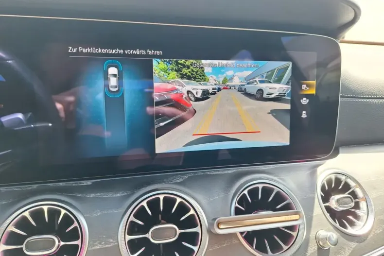 Mercedes-Benz E 300 din 2021 cu 51.800 km - oferta MER120277 - foto 13