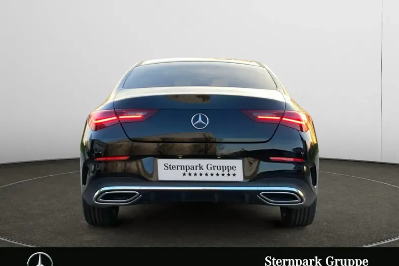 Mercedes-Benz CLA 200 din 2024 cu 11.500 km - oferta MER120281 - foto 4