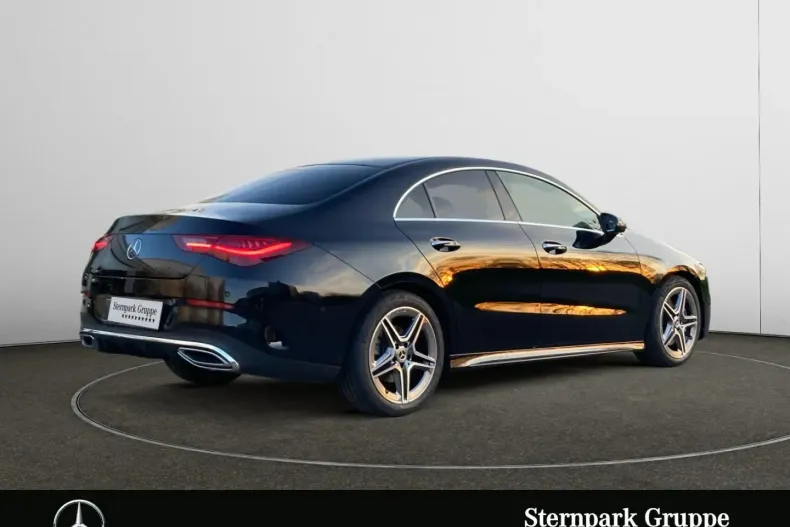 Mercedes-Benz CLA 200 din 2024 cu 11.500 km - oferta MER120281 - foto 5