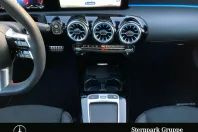 Mercedes-Benz CLA 200 din 2024 cu 11.500 km - oferta MER120281 - foto 11