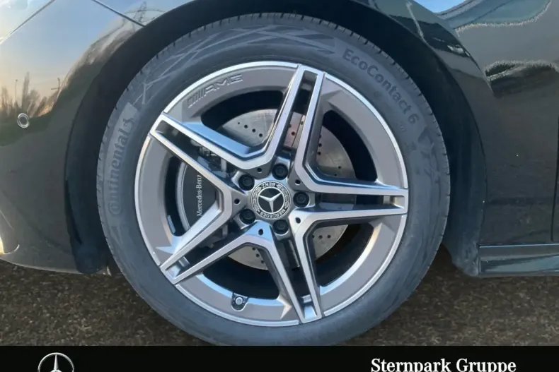 Mercedes-Benz CLA 200 din 2024 cu 11.500 km - oferta MER120281 - foto 14