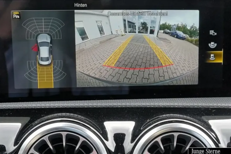 Mercedes-Benz CLA 35 AMG din 2022 cu 39.950 km - oferta MER120282 - foto 10