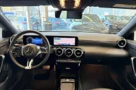 Mercedes-Benz CLA 180 din 2023 cu 14.480 km - oferta MER120290 - foto 10