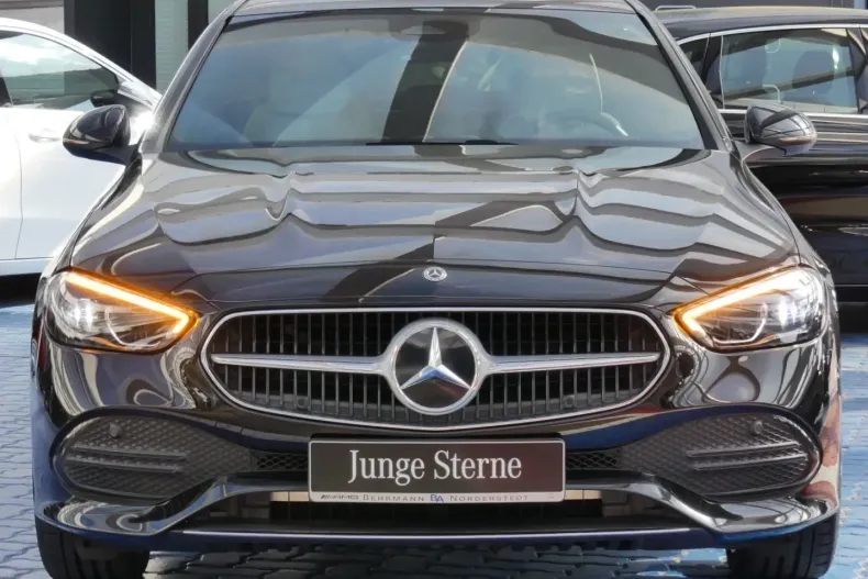 Mercedes-Benz C 180 din 2024 cu 20.927 km - oferta MER120291 - foto 2