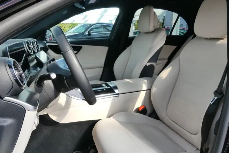 Mercedes-Benz C 180 din 2024 cu 20.927 km - oferta MER120291 - foto 9