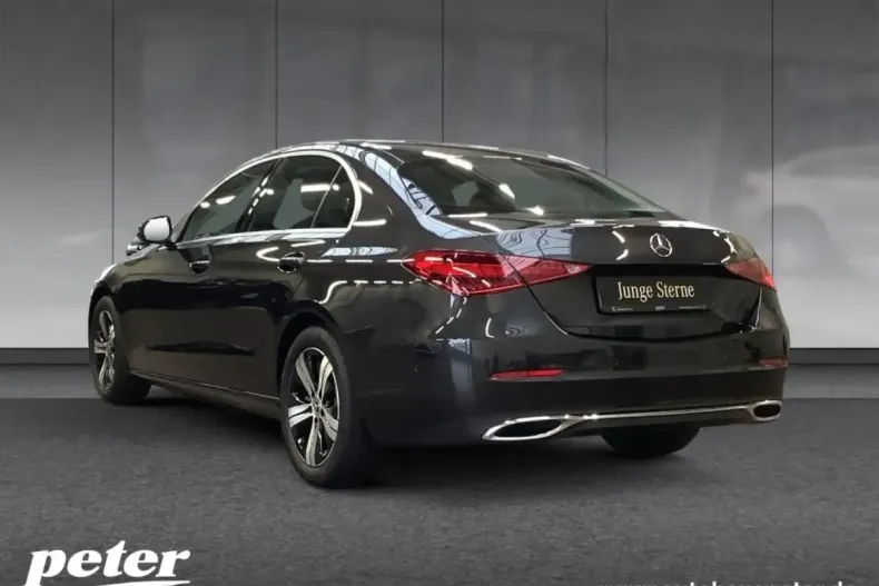 Mercedes-Benz C 220 din 2024 cu 4.845 km - oferta MER120292 - foto 3