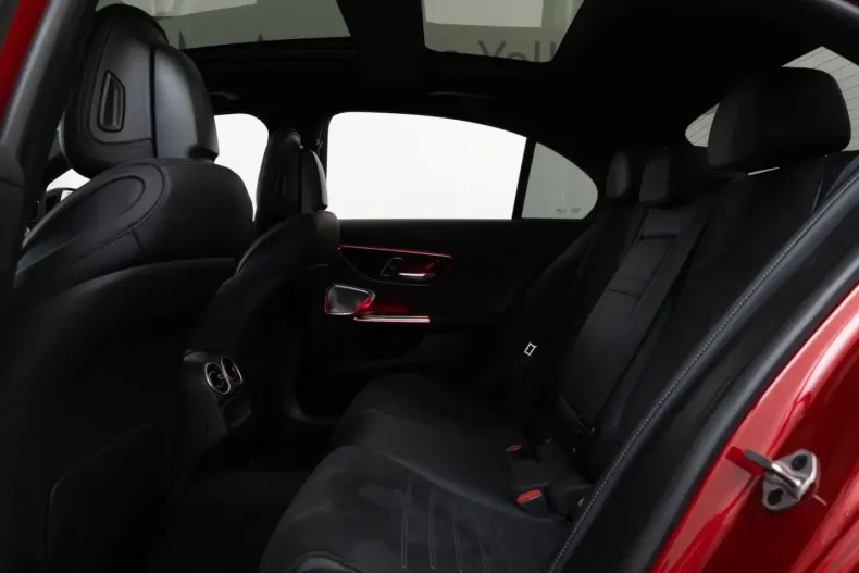 Mercedes-Benz C 400 din 2022 cu 17.230 km - oferta MER120297 - foto 11