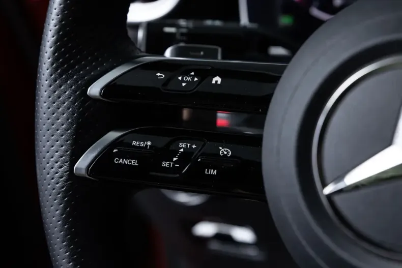 Mercedes-Benz C 400 din 2022 cu 17.230 km - oferta MER120297 - foto 13