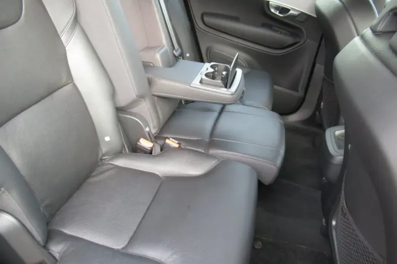 Volvo XC90 din 2022 cu 84.621 km - oferta VOL120301 - foto 10