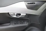 Volvo XC90 din 2022 cu 84.621 km - oferta VOL120301 - foto 17