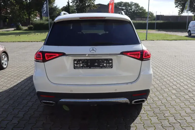 Mercedes-Benz GLE 300 din 2021 cu 95.100 km - oferta MER120304 - foto 6