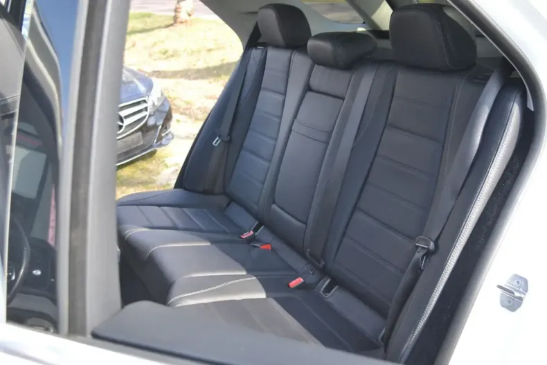 Mercedes-Benz GLE 300 din 2021 cu 95.100 km - oferta MER120304 - foto 19