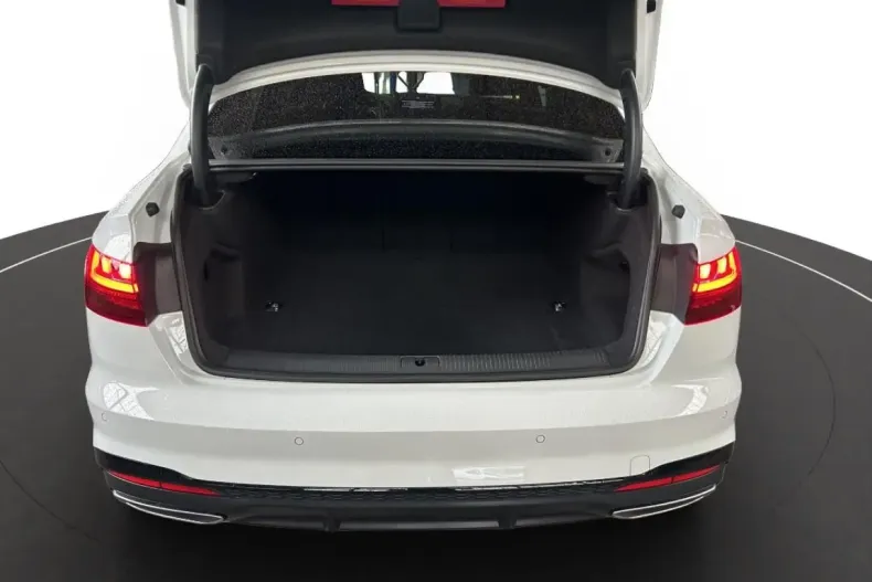 Audi A4 din 2022 cu 38.900 km - oferta AUD120307 - foto 15