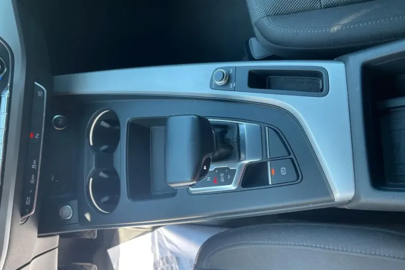 Audi A4 din 2021 cu 73.900 km - oferta AUD120310 - foto 28