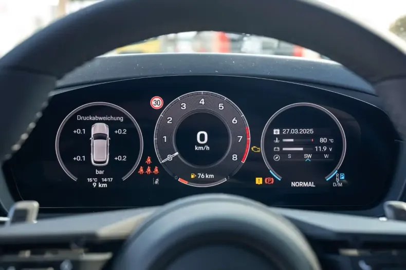 Porsche Cayenne din 2025 cu 4.249 km - oferta POR120319 - foto 5