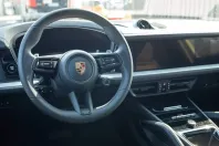 Porsche Cayenne din 2025 cu 4.249 km - oferta POR120319 - foto 11