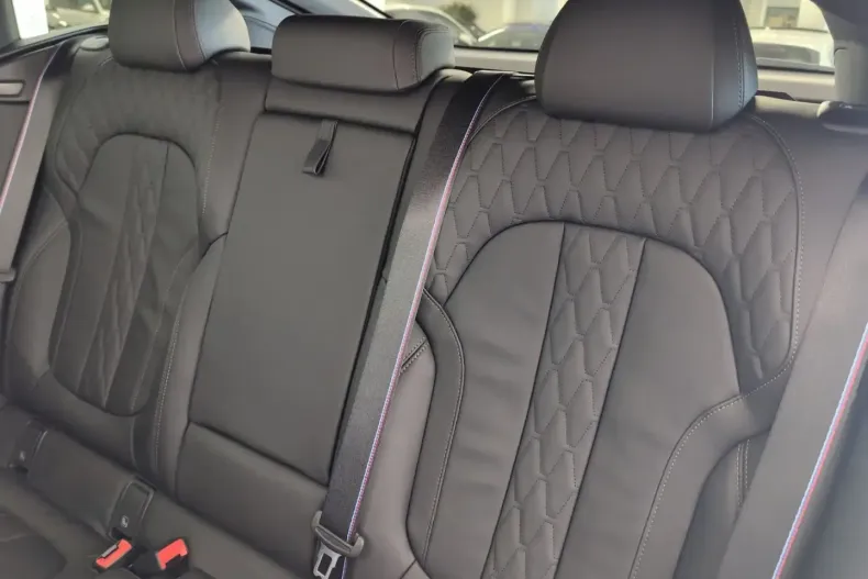 BMW X6 din 2024 cu 18.920 km - oferta BMW120325 - foto 5