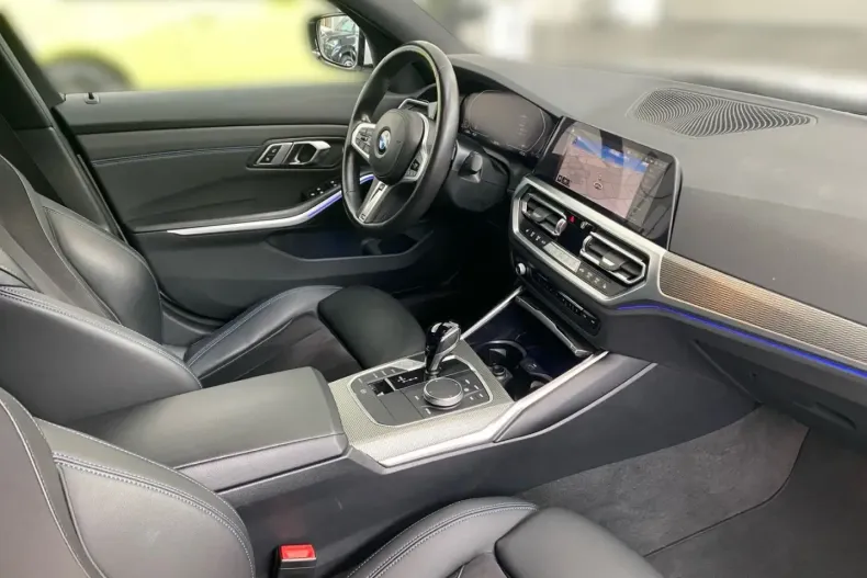 BMW 320 din 2022 cu 53.100 km - oferta BMW120347 - foto 3