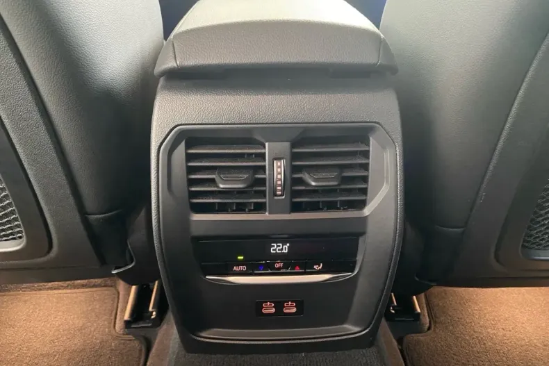 BMW 320 din 2022 cu 53.100 km - oferta BMW120347 - foto 13