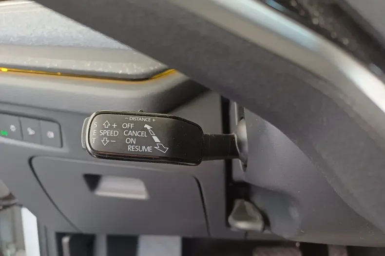 Skoda Octavia din 2025 cu 18.322 km - oferta SKO120350 - foto 12