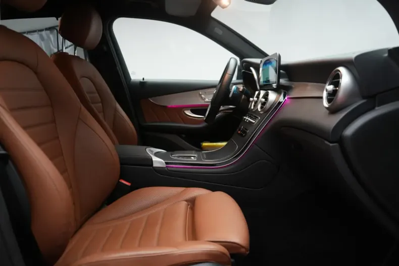 Mercedes-Benz GLC 300 din 2021 cu 87.000 km - oferta MER120351 - foto 5