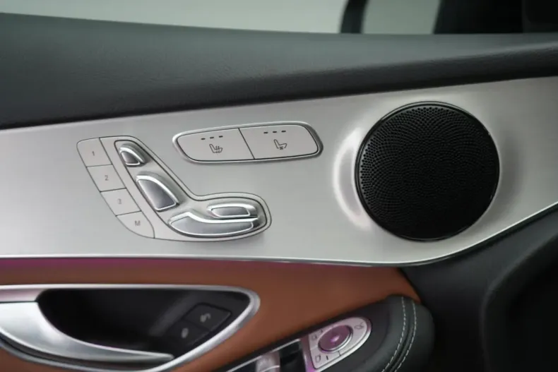 Mercedes-Benz GLC 300 din 2021 cu 87.000 km - oferta MER120351 - foto 17