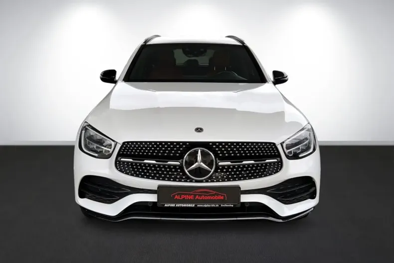 Mercedes-Benz GLC 200 din 2021 cu 87.900 km - oferta MER120353 - foto 4