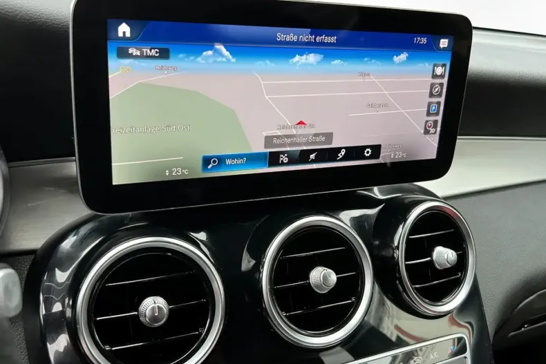 Mercedes-Benz GLC 200 din 2021 cu 87.900 km - oferta MER120353 - foto 15