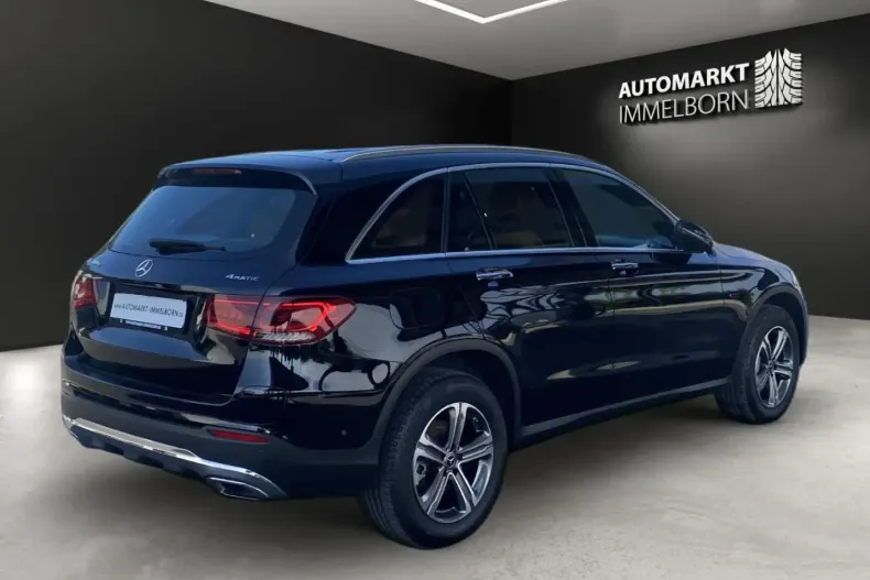 Mercedes-Benz GLC 300 din 2020 cu 79.998 km - oferta MER120356 - foto 8