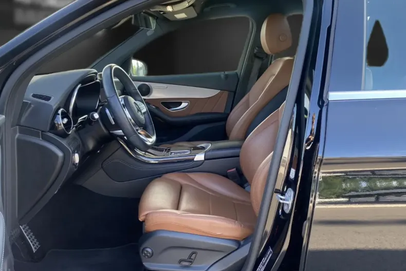 Mercedes-Benz GLC 300 din 2020 cu 79.998 km - oferta MER120356 - foto 14