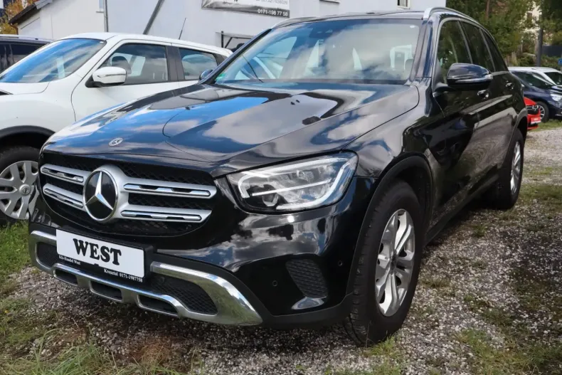 Mercedes-Benz GLC 220 din 2020 cu 99.000 km - oferta MER120357 - foto 1