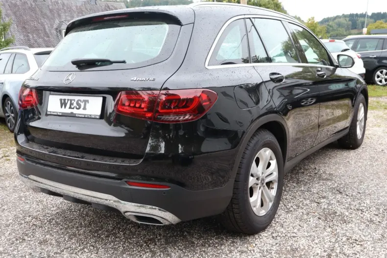 Mercedes-Benz GLC 220 din 2020 cu 99.000 km - oferta MER120357 - foto 6