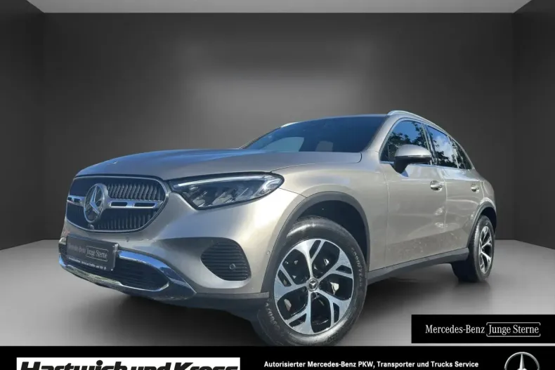 Mercedes-Benz GLC 300 din 2022 cu 4.290 km - oferta MER120358 - foto 1
