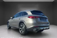 Mercedes-Benz GLC 300 din 2022 cu 4.290 km - oferta MER120358 - foto 5