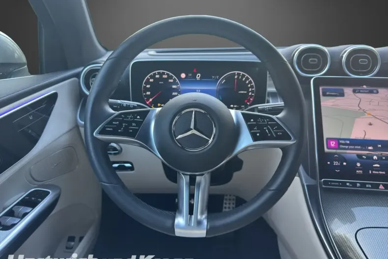 Mercedes-Benz GLC 300 din 2022 cu 4.290 km - oferta MER120358 - foto 12