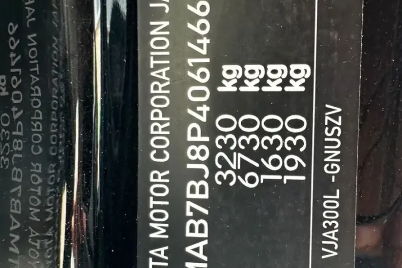 Toyota Land Cruiser din 2023 cu 51.693 km - oferta TOY120362 - foto 20