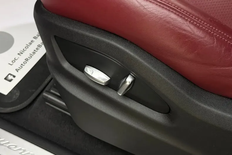 Porsche Cayenne din 2020 cu 65.000 km - oferta POR120364 - foto 30