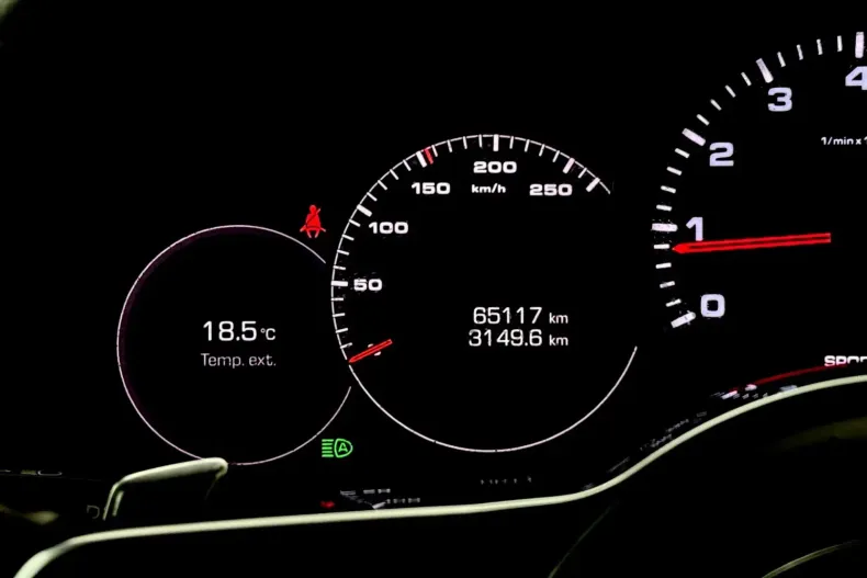 Porsche Cayenne din 2020 cu 65.000 km - oferta POR120364 - foto 39