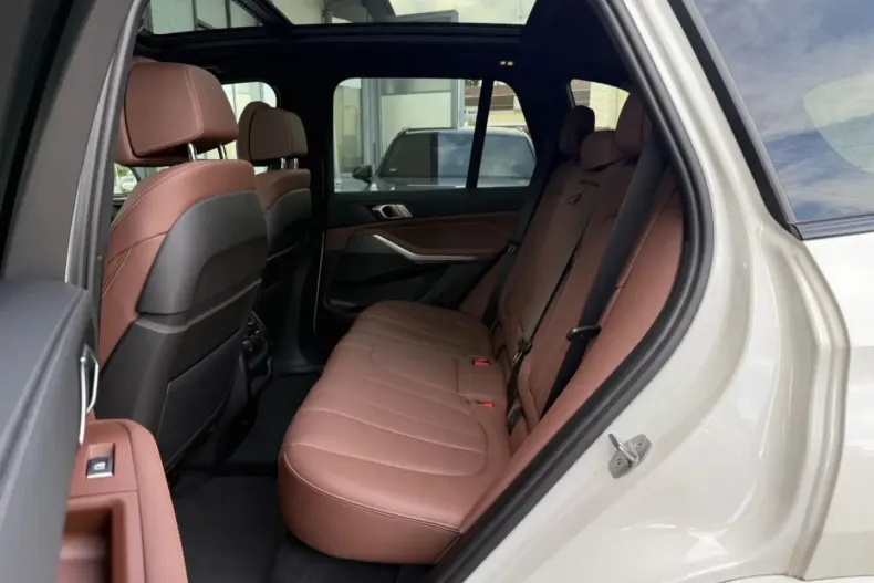 BMW X5 din 2022 cu 50.000 km - oferta BMW120375 - foto 17