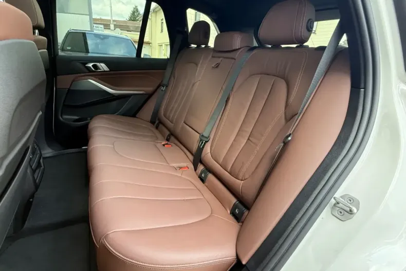 BMW X5 din 2022 cu 50.000 km - oferta BMW120375 - foto 18