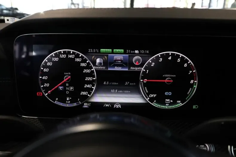 Mercedes-Benz E 300 din 2020 cu 59.263 km - oferta MER120385 - foto 18