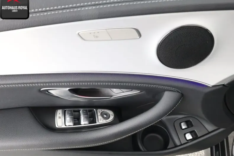 Mercedes-Benz E 300 din 2020 cu 95.954 km - oferta MER120386 - foto 13