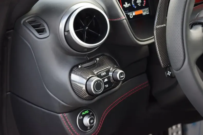 Ferrari Portofino din 2023 cu 1.790 km - oferta FER120388 - foto 18