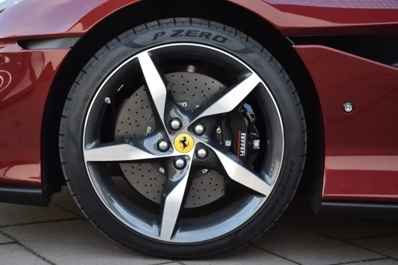 Ferrari Portofino din 2023 cu 1.790 km - oferta FER120388 - foto 33