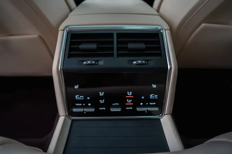 Porsche Panamera din 2023 cu 23.000 km - oferta POR120389 - foto 30