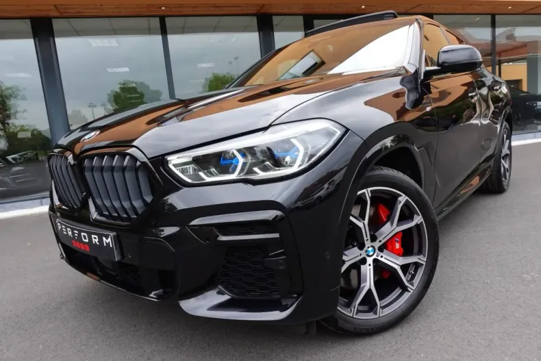 BMW X6 din 2022 cu 70.629 km - oferta BMW120393 - foto 2